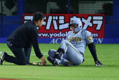 WBC組に災難相次ぐ　阪神・森下が自打球で途中交代　ロッテ・種市はアキレス腱断裂　宮城や牧も…