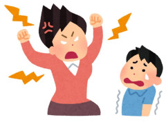 【動画】ペットに動物虐待した少年、自分の宝物にも同じ事をするよう母親に命令される