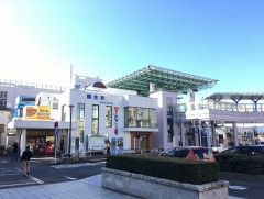 【速報】東京で立てこもり事件が発生。すでに7人もケガ