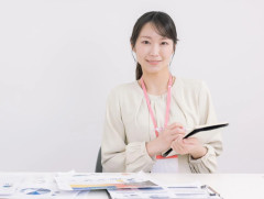 就職氷河期世代の支援プログラムが始まる「処遇改善！リスキリング！」