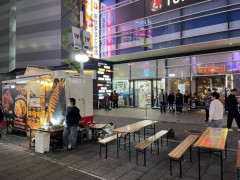 【画像】トー横キッズ、完全に駆逐されるｗｗｗｗ