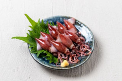 春はホタルイカを食べないと駄目