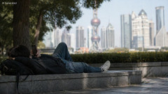 【速報】中国政府「ホームレスや寝そべり族は敵国のスパイによる、中国の若者の思想をむしばもうとしている世論工作だ、真似をするな。国外の組織の支援を確認した」