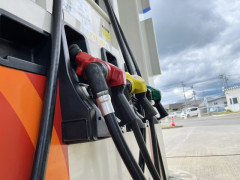 【悲報】セルフスタンドの給油監視員、AIに全てを奪われる