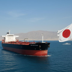 イランメディア「出光丸がイランの許可得てホルムズ海峡を通過」 駐日イラン大使館は日章丸の写真投稿「両国間の長きにわたる友情の証」