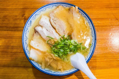 ラーメンの替え玉5個目でもうこれ最後ねって言われた