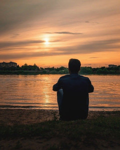 独身の40以上のおっさんって何が楽しくて生きてるの？