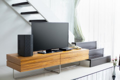 任天堂ファン『家族全員で50インチテレビ大画面満喫ｗ』　PS君『おしゃれな部屋で32インチ』