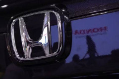 ホンダ 「2040年販売の新車すべてをEV等とする」目標を撤回へ