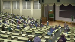 財務省、2040年までに少なくとも私立大学を250校削減する案を発表！