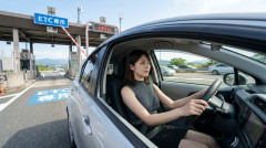 【正解は？】ETCカードって挿しっぱなし？それとも毎回抜いてる？