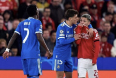 W杯から口論中に口を覆う行為はレッド対象に… FIFA会長「口を隠す必要はない」