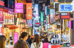 【つらい】「韓国通貨危機の時、◯◯◯◯って思ってお買い物してたのが懐かしい」　→　今は日本が世界中からそう思われてそう…