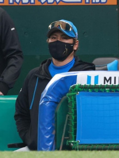 【あれ？】 みんなが「優勝を見たい」日本ハム、単独最下位に転落