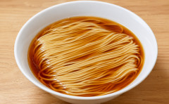 QuizKnockのふくらP「ラーメンのトッピングいらない。麺と具を交互に食べてるだけで相乗効果がない」