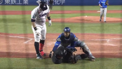 【野球】オスナのバットが頭部を直撃した川上拓斗審判員（３０）、2週間近く経った今でも依然として意識回復せず