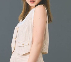 【画像】竹内朱莉さんって意外とセクシーな身体してるよなｗｗｗ