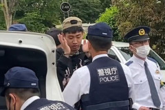 アルファードに乗り停車中の車5台に衝突、警察官2人を含む6人に重軽傷を負わせた中国籍の男の顔がコチラｗｗｗｗｗｗｗｗ