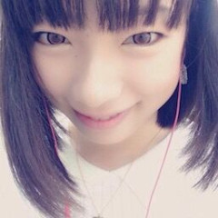 【画像】松浦亜弥ってとんでもない格好でテレビに出てたんだなｗｗｗ