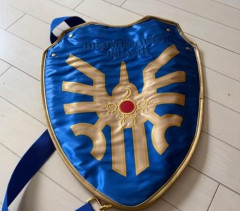 【画像】このバッグの使い道考えてくれ