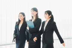 【画像】こういう働く女性のキャンペーンをやればぜったいバズるだろｗｗｗｗｗｗｗｗ