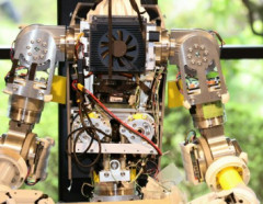 日本「ロボット分野で中国には負けてられない！」→純国産ロボ、発表会で故障し動かないｗｗｗｗ