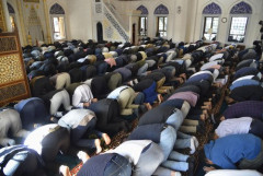 【悲報】イスラム教とかいう本来の教えはそこそこ寛容で優しい宗教ｗｗｗｗｗｗｗｗｗｗ