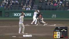 巨人、センター前二塁打を浴びるwwwwwwwwwwwwwwwwwwwwwwww