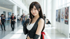 【悲報】スクエニさん、「FF7完全リメイク」を宣言してからもうすぐ11年が経過