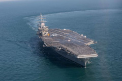 米海軍空母で2番目に古い「ドワイト・アイゼンハワー」が整備を早期完了、次期展開へ前進！
