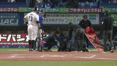 バット頭部直撃の川上審判員、ICUから一般病棟へ まだ意識は回復せず
