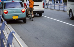 自転車の青切符制度が開始して1カ月、自転車乗りから不満と歓迎の声