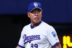 東スポ「中日は早く逆襲モードに切り替えないと１４年ぶりのクライマックスシリーズ出場にも黄信号が点滅しそう」