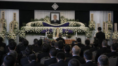 【速報】琉球新報記者、暴力団・旭琉會会長の葬儀に参列　香典渡す　識者「常識的な取材を逸脱」