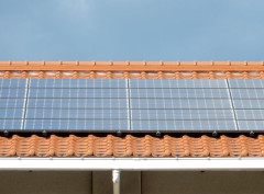 欧州の屋根置き型太陽光発電、中東紛争により需要再燃