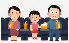 「帰って来たヒトラー」←ある。「帰って来たムッソリーニ」←ある