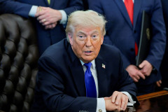 【朗報】米国民、気づく「トランプはどうしようもないばか」　ガソリン満タン2万400円ｗ