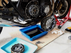 バイクのオイル交換頼んだらいくら掛かるかな