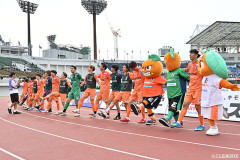 【J2J3特別大会第14節】後半戦好調の愛媛が四国ダービーで6ゴール奪う大勝　秋田は無敗の仙台に土を付ける　他…第14節1日目まとめ