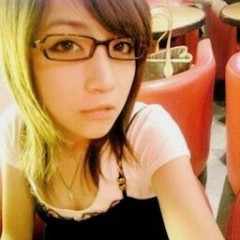 斉藤初音アナ ソーセージを食べる！！