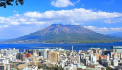 【悲報】有識者「鹿児島は若者が遊ぶところがマジでない。100円ショップしかないんだ・・・」