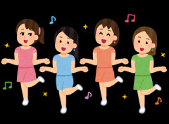 「この脚の綺麗さは異常」NiziUと並んだ56歳にネット驚愕「スタイル良すぎ」「関西の誇り」