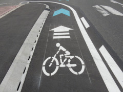 自転車の車道走行で一部渋滞になってるのをチャリカスのせいっていうのおかしくないか？