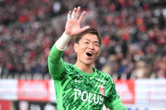 【朗報】浦和レッズさん…田中達也監督になって人気爆発してしまうｗｗｗｗ