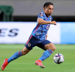 【悲報】報知記者さん「W杯に長友佑都と遠藤航は必要不可欠」ｗｗｗｗｗｗｗｗｗｗ