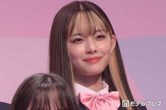 【悲報】ヒカルさん、恋人の1歳息子に自分がプロデュースしたハンバーガーを食べさせてしまう