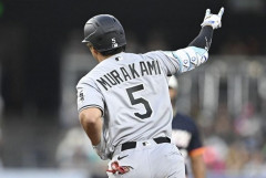 【豪快弾】村上宗隆、第13号豪快ホームラン！メジャー本塁打単独1位に躍り出てネット騒然ｗｗｗ
