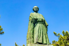 【高知】人口64万人割れで知事が危機感「若者を地方へ分散させるべき」国に英断促す