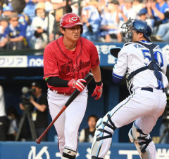 カープ佐々木泰(打率.180)、登録抹消。開幕スタメン上位5人中3人が再調整