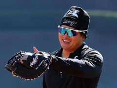 【悲報】村上宗隆、月間MVPにも月間最優秀新人にも選出されず